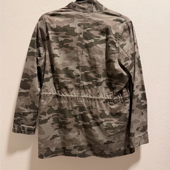 Universal Thread Camo Utility Jacket - Picture 3 of 6